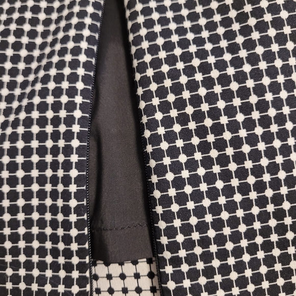 Tristan Dresses - Picture 5 of 6